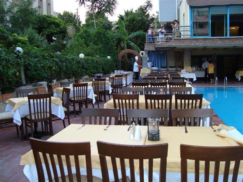 Uslan Hotel Kusadasi Exterior photo