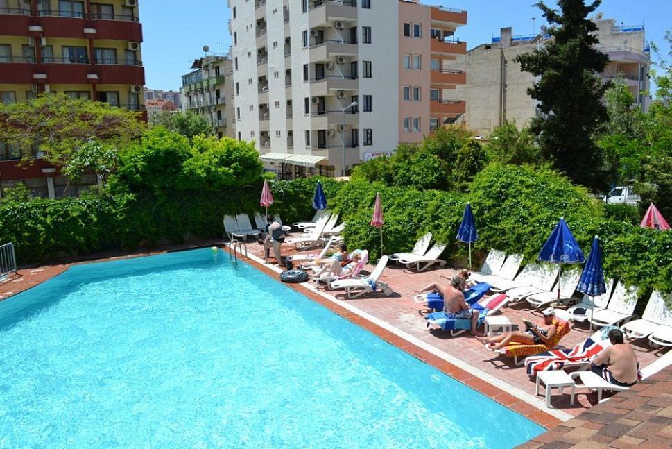 Uslan Hotel Kusadasi Exterior photo