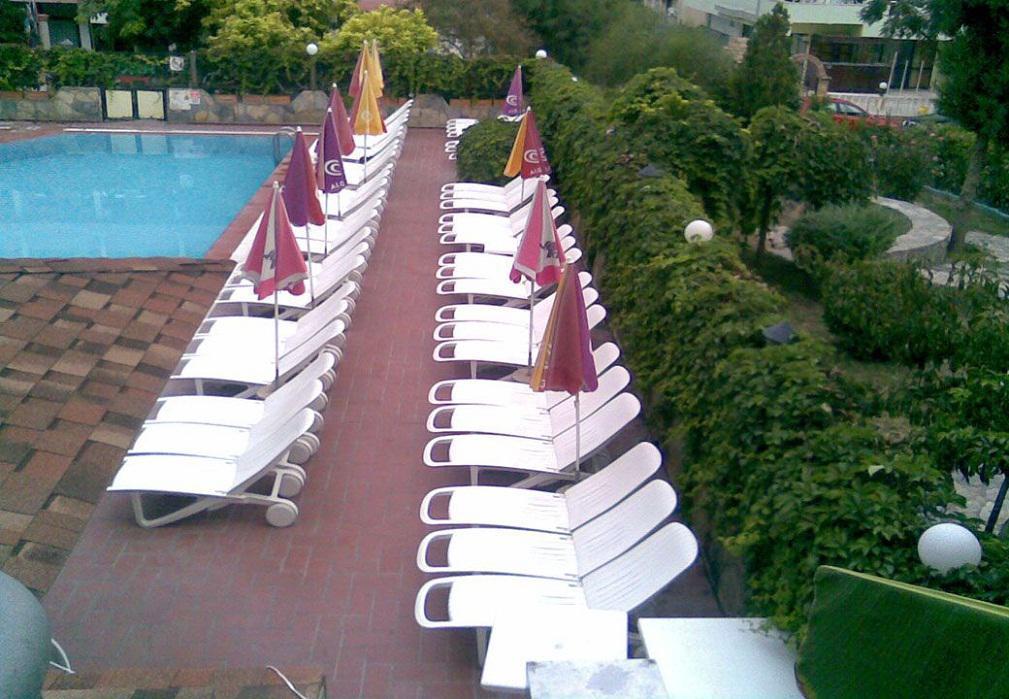 Uslan Hotel Kusadasi Exterior photo