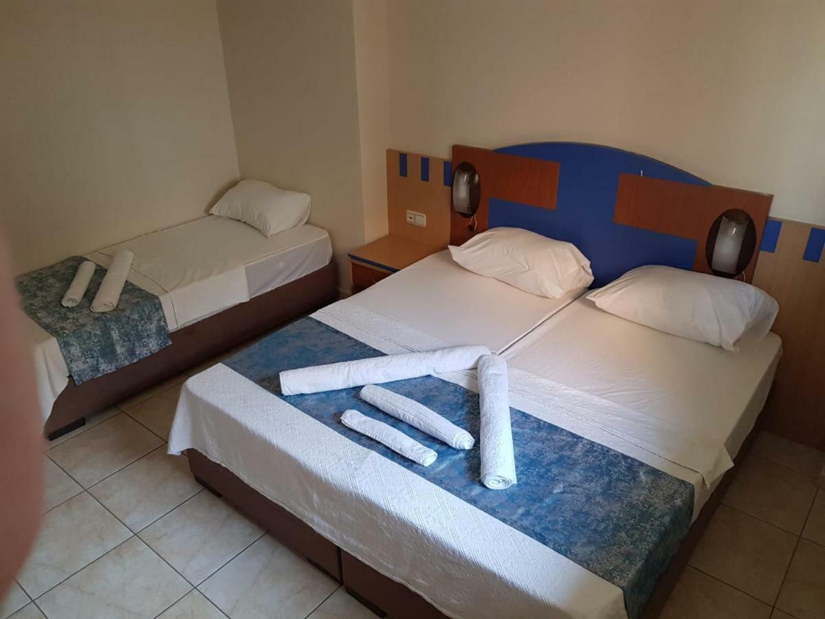 Uslan Hotel Kusadasi Exterior photo
