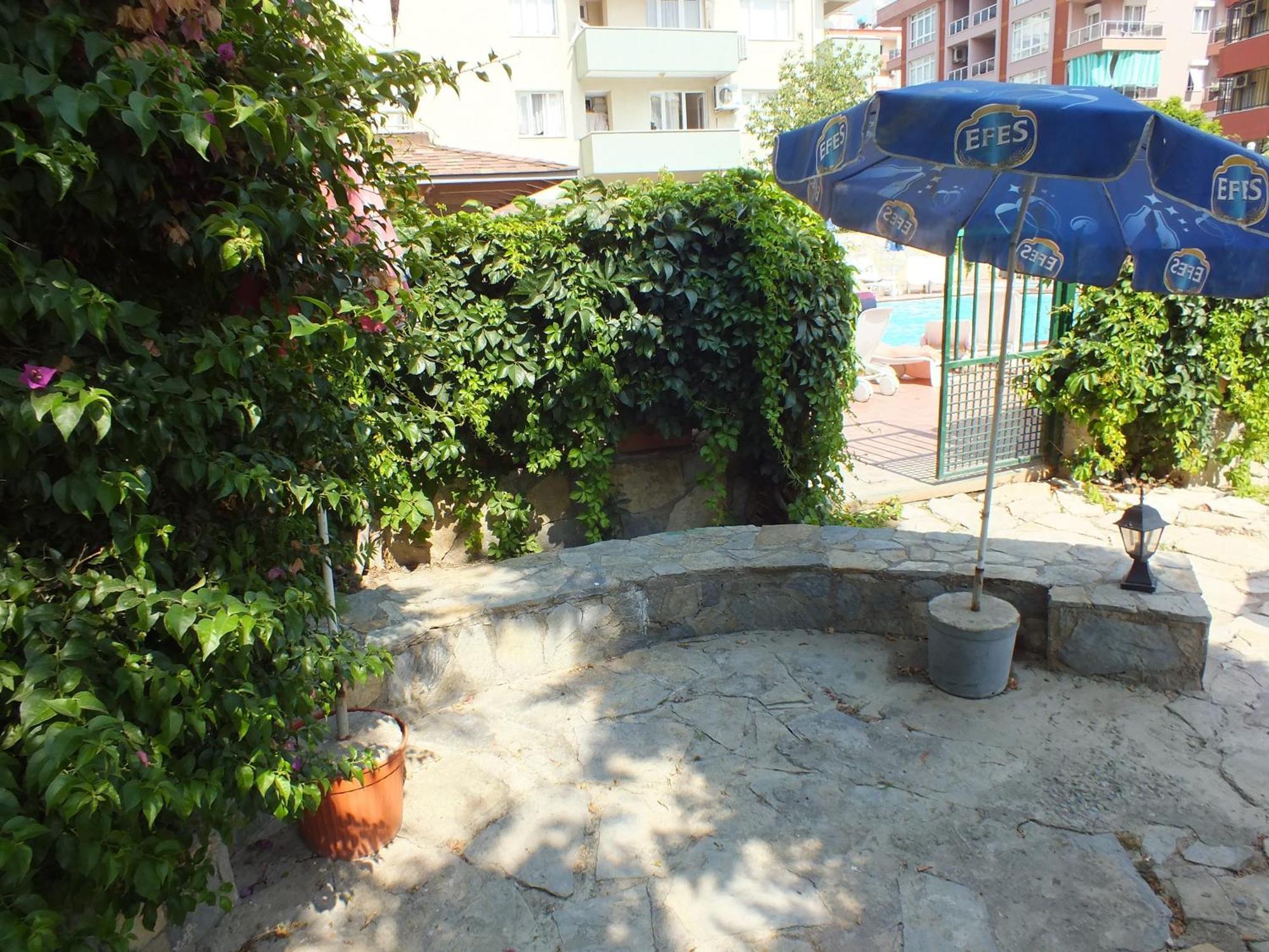 Uslan Hotel Kusadasi Exterior photo